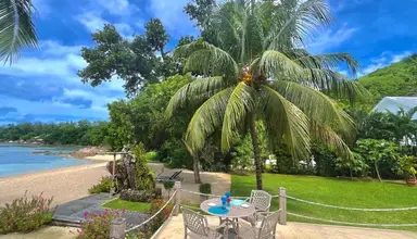 Crown Beach Seychelles