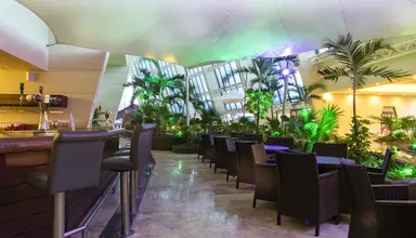 Crown Paradise Club