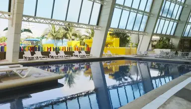 Crown Paradise Club