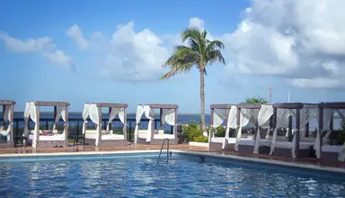 Crown Paradise Club