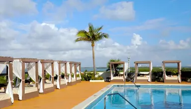 Crown Paradise Club