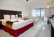 Crown Paradise Club