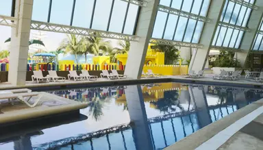 Crown Paradise Club