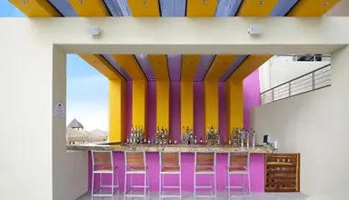 Crown Paradise Club