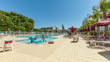 Crown Resort Elamaris 
