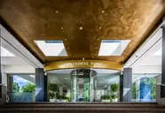 Crowne Plaza (Canberra)