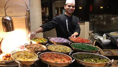 Crowne Plaza Dubai - Deira