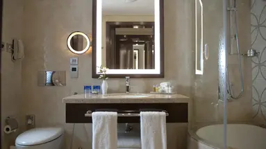 Crowne Plaza Dubai - Deira
