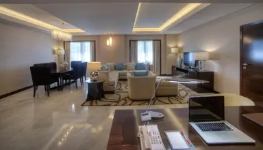 Crowne Plaza Dubai - Deira