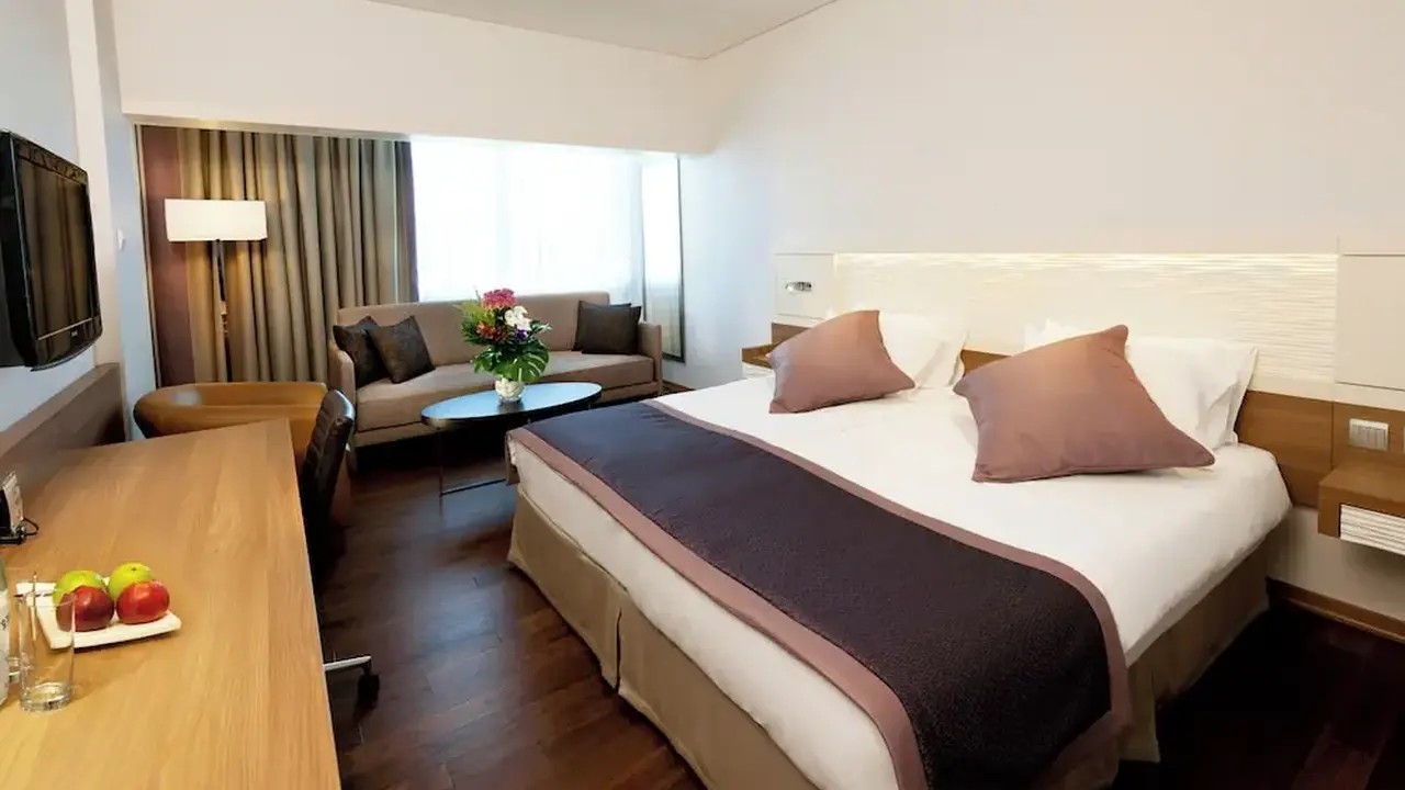 Crowne Plaza Limassol by IHG