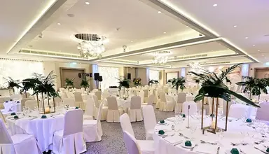 Crowne Plaza Limassol by IHG