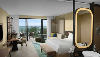Crowne Plaza Phu Quoc Starbay