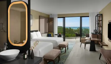 Crowne Plaza Phu Quoc Starbay
