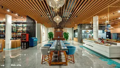 Crowne Plaza Resort