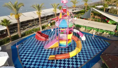 Crystal Family Resort & Spa