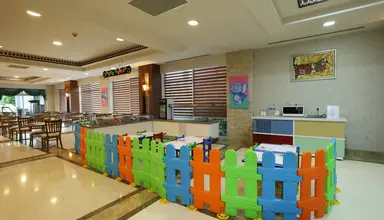 Crystal Family Resort & Spa