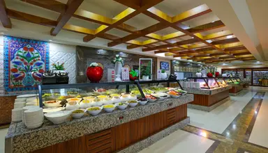 Crystal Family Resort & Spa