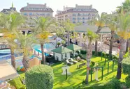Crystal Family Resort & Spa