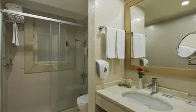 Crystal Family Resort & Spa