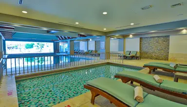 Crystal Family Resort & Spa