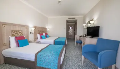 Crystal Family Resort & Spa