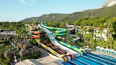 Crystal Flora Beach Resort