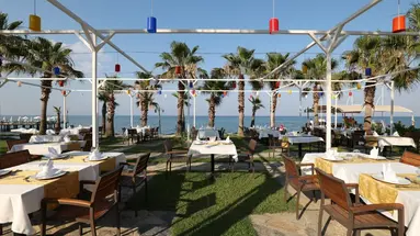 Crystal Flora Beach Resort
