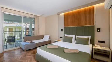 Crystal Flora Beach Resort