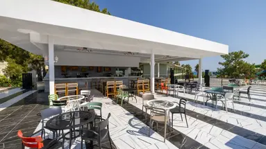 Crystal Flora Beach Resort