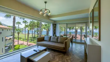 Crystal Flora Beach Resort