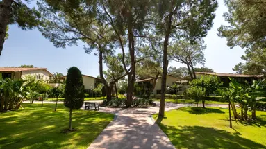 Crystal Flora Beach Resort