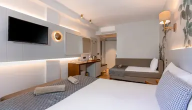 Crystal Flora Beach Resort