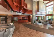 Crystal Lodge