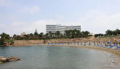 Crystal Springs Beach