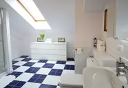Crystal Suites Old Town