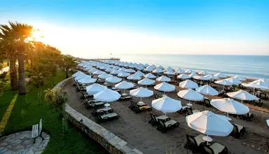 Crystal Tat Beach