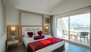 Crystal Waterworld Resort & Spa