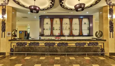 Crystal Waterworld Resort & Spa