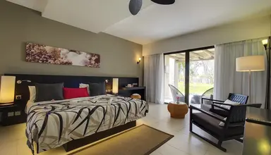 Crystals Beach Resort Belle Mare