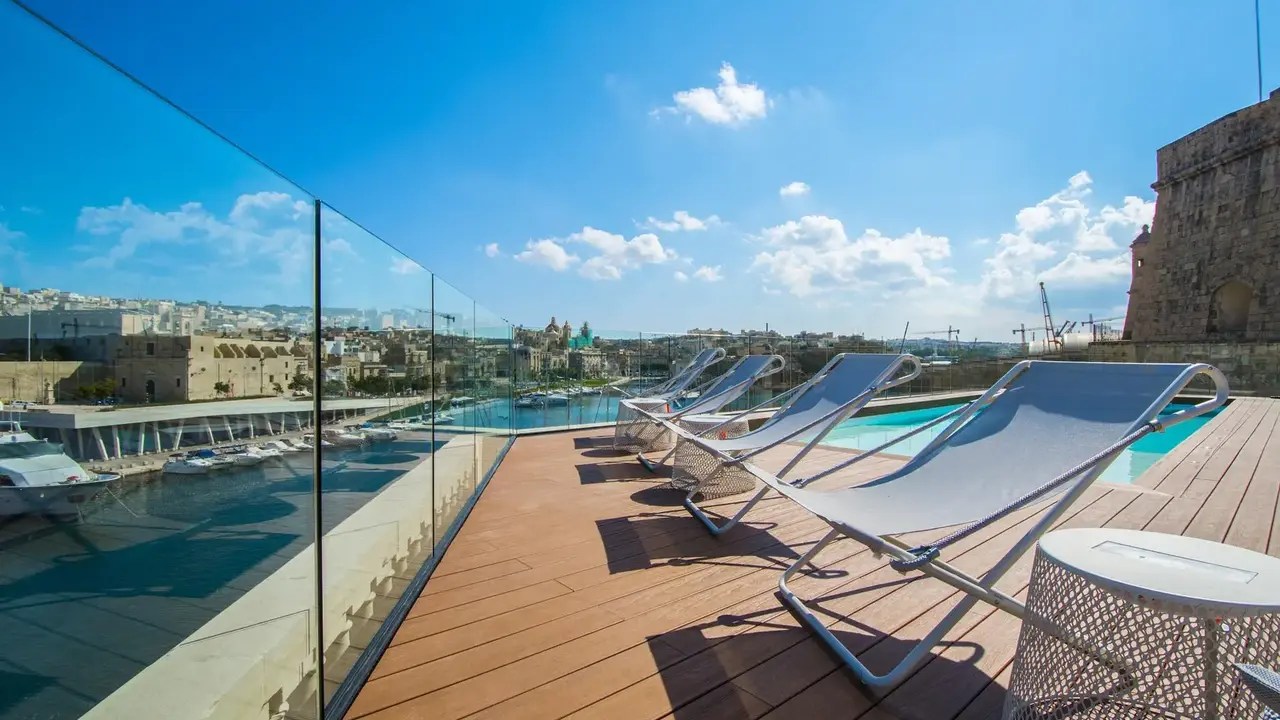 Cugo Gran Macina Grand Harbour