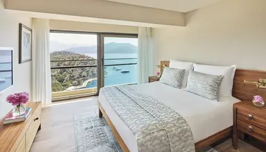 D Maris Bay
