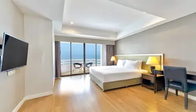 D Varee Jomtien Beach