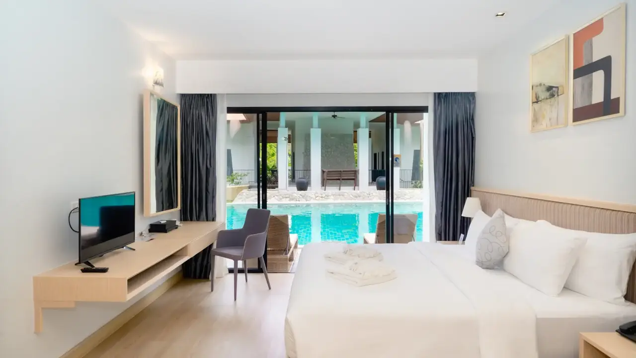 D Varee Mai Khao Beach Resort