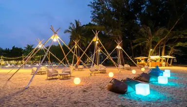D Varee Mai Khao Beach Resort