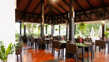 D Varee Mai Khao Beach Resort