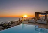 DAIA Slow Beach