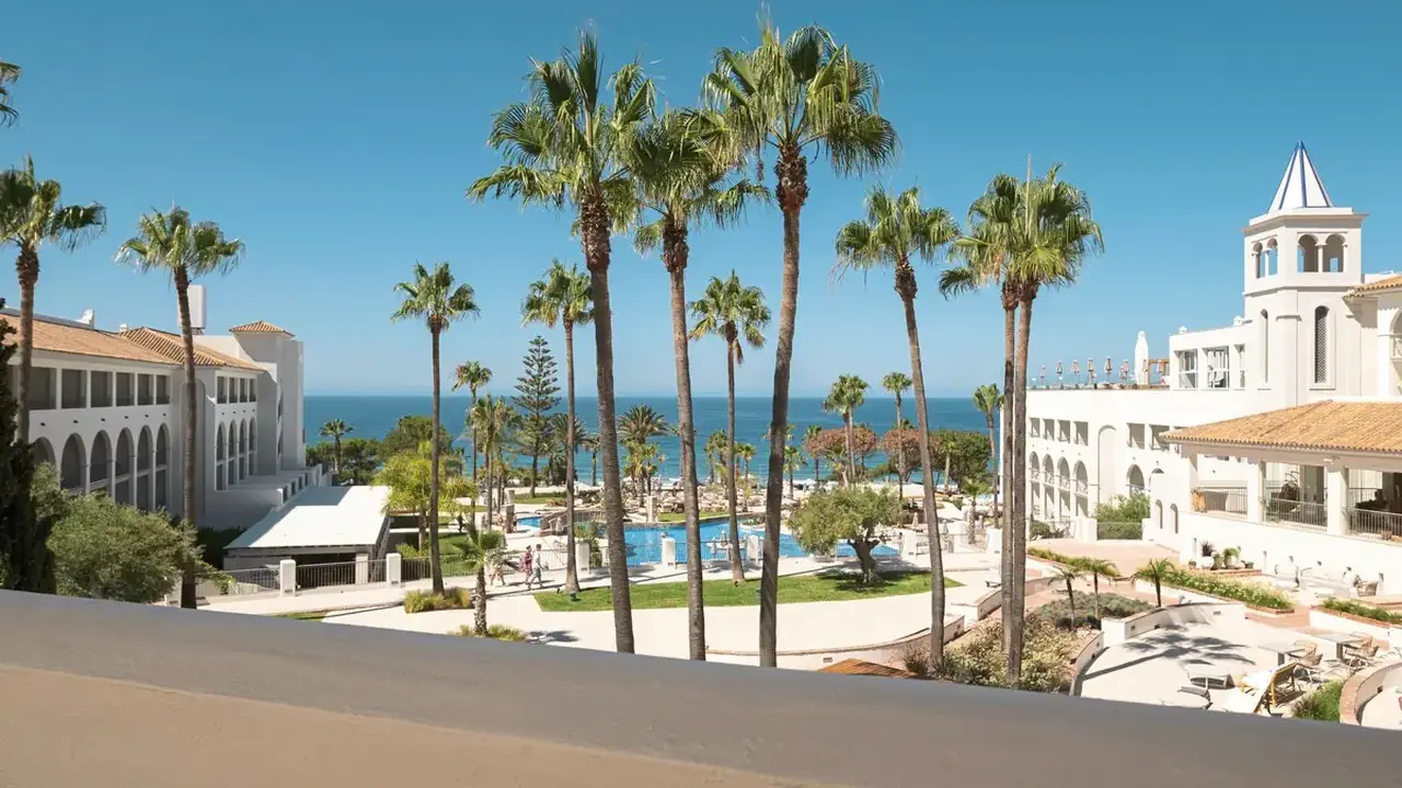 DAIA Slow Beach