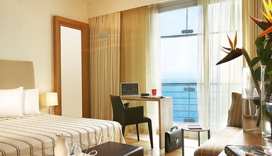 Daios Luxury Living