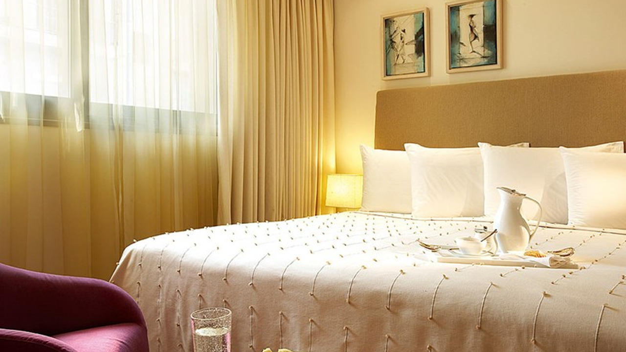Daios Luxury Living
