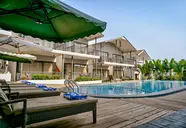 Dallas Beach Resort